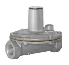 Maxitrol 325-3M-3/8-12A09 Lever Acting Design Regulator with Vent Limiter Installed 3/8"