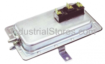 Cleveland Controls DFS-221 Air Flow Switch 0.5" WC with Compression Fitting