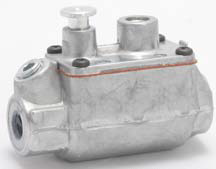 Baso H17CB-5 Automatic Pilot Valve 3/8" 133,000 Btu 40kW High Temperature
