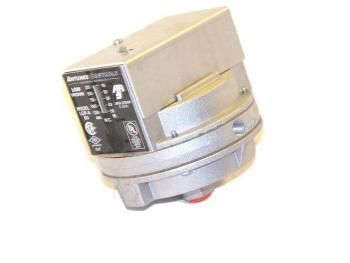 Antunes 803112504 Low Gas Pressure Switch with 1/4" NPT 10-50" W.C.