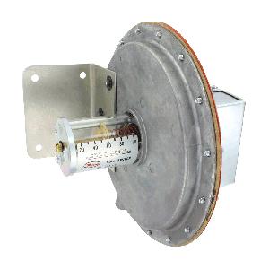 Dwyer 1640-2 Pressure Switch 1.0-4.0 WC